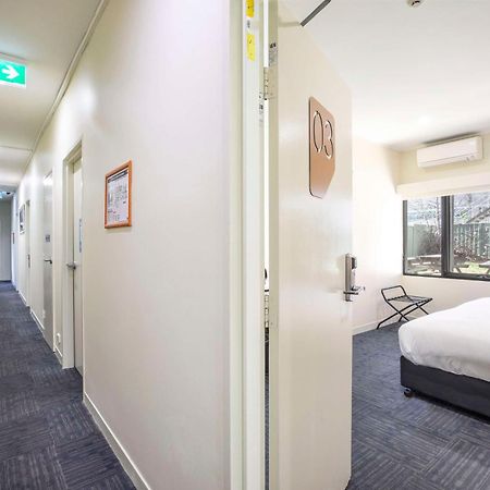 Nightcap At High Flyer Hotel Bankstown Exteriér fotografie