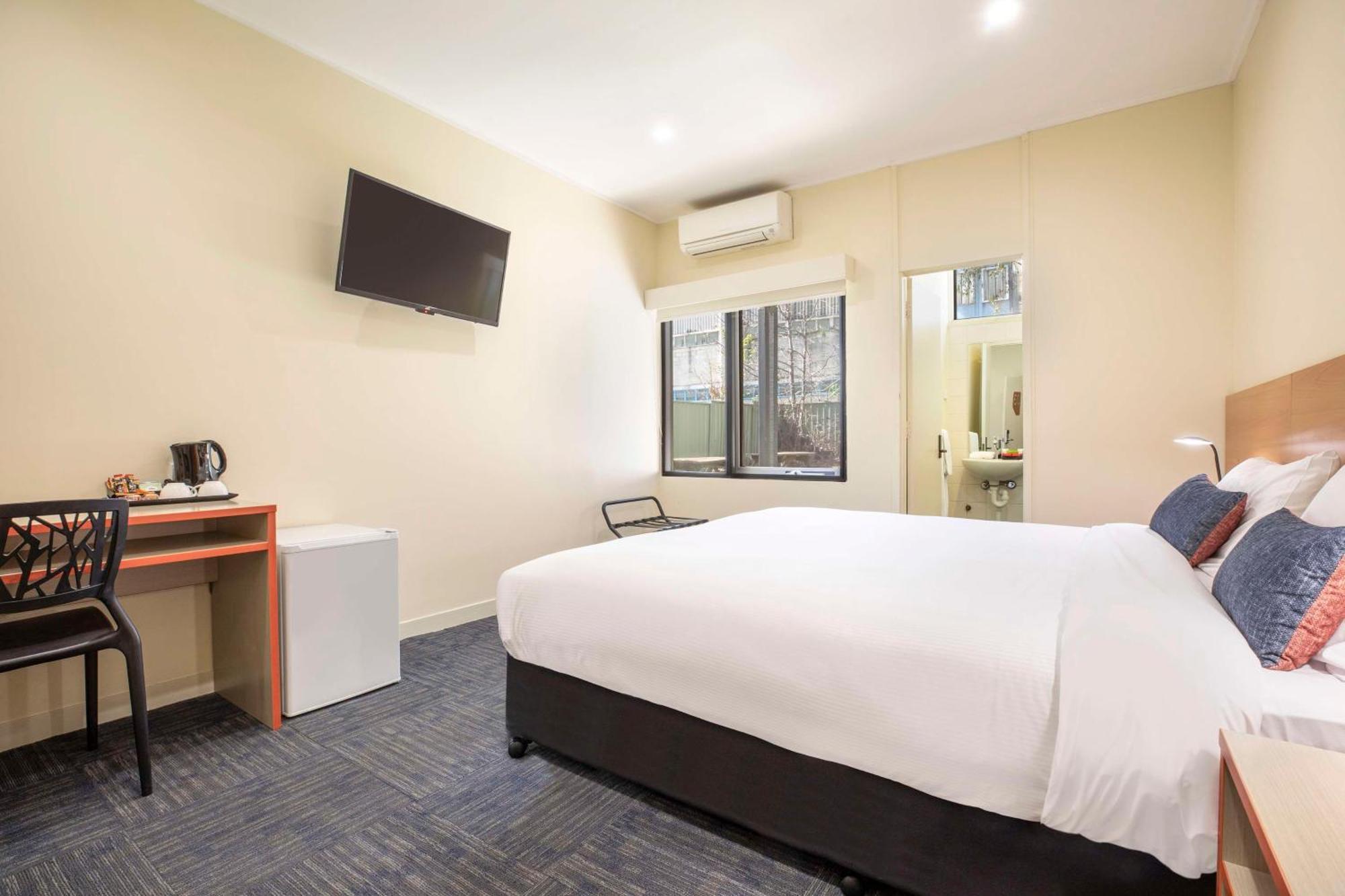Nightcap At High Flyer Hotel Bankstown Exteriér fotografie